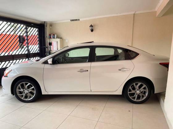 NISSAN SENTRA 2.0 UNIQUE 16V FLEX 4P AUTOMÁTICO